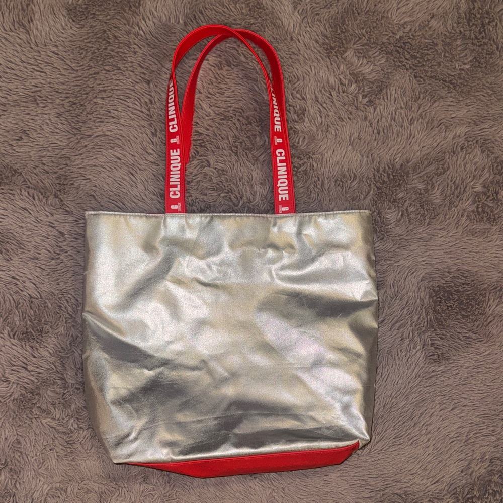Clinique Metallic Silver Tote with Red Handles Candy Cane Interior Shoulder Bag - Picture 2 of 9